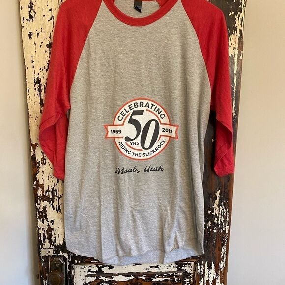 NWOT ringer Slickrock Moab Utah T-shirt. - Picture 1 of 8